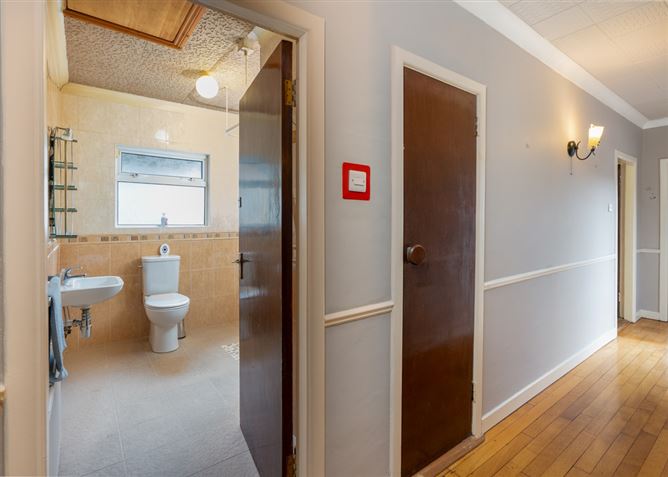 Villa Hamburg, 36 Rossa Avenue, Bishopstown, Cork