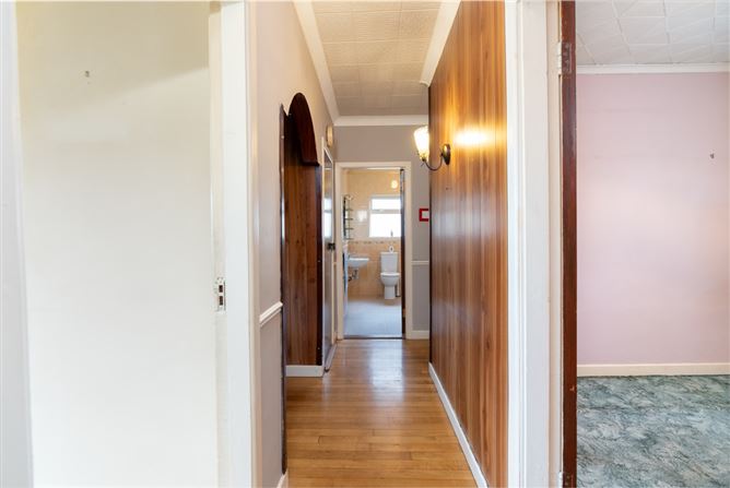 Villa Hamburg, 36 Rossa Avenue, Bishopstown, Cork