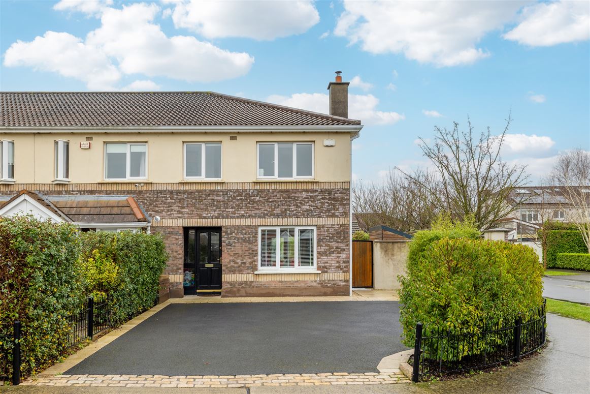 7 Fforster Grove, Lucan, Co. Dublin