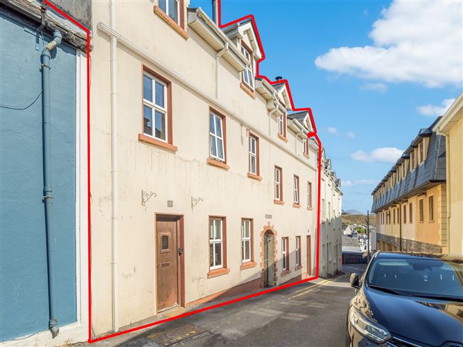 No 1 Caryn Place, Clifden, Galway
