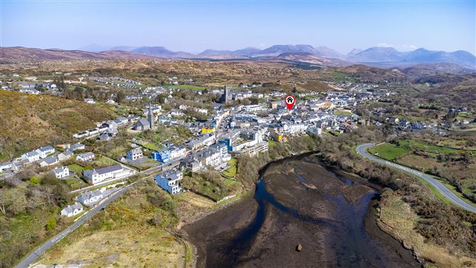No 1 Caryn Place, Clifden, Galway