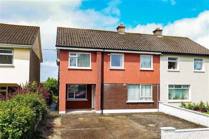 34 Moyola Park, Newcastle, Galway