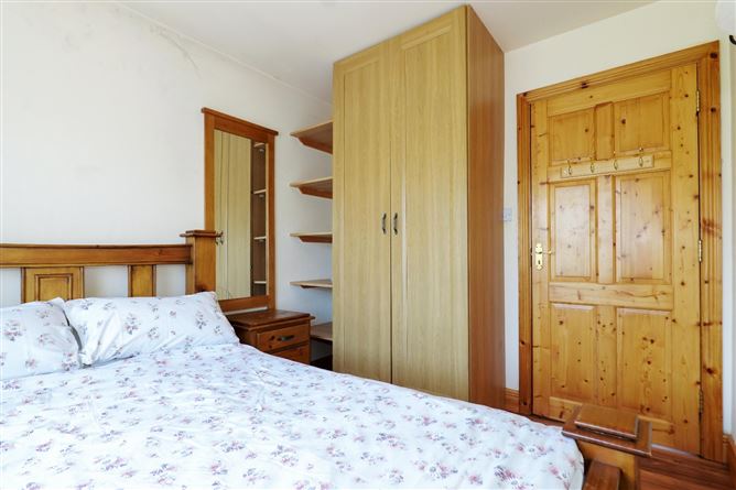 34 Moyola Park, Newcastle, Galway