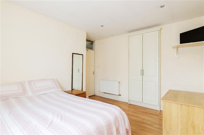 34 Moyola Park, Newcastle, Galway