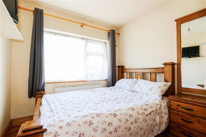 34 Moyola Park, Newcastle, Galway