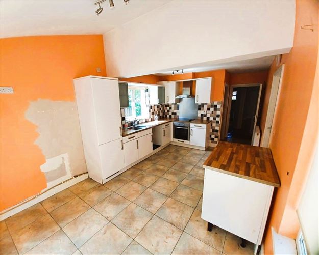 27 Castlemartin Close, Eastham Road, Bettystown, Co. Meath 