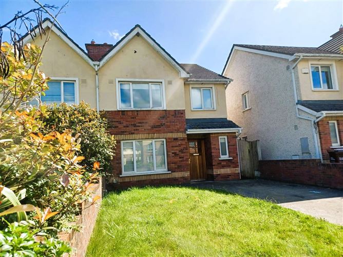 27 Castlemartin Close, Eastham Road, Bettystown, Co. Meath 