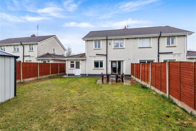 61 Canterbrook, Trim Road, Navan, Co. Meath