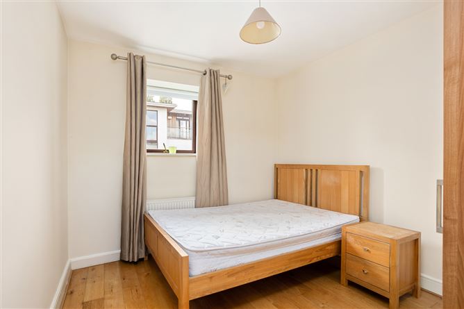 Photo 19 of 23 — 8 Riverwood, Richmond Road, Dublin 3, Co. Dublin