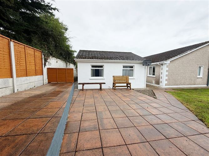Photo 20 of 23 — 129 Waterville Crescent , Dundalk, Louth