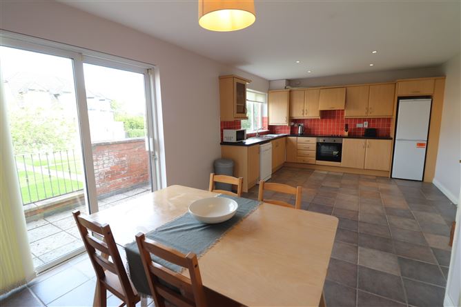 32 Oakleigh Wood , Dooradoyle, Limerick