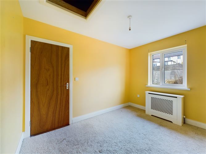 182 Hennesy's Road, Waterford