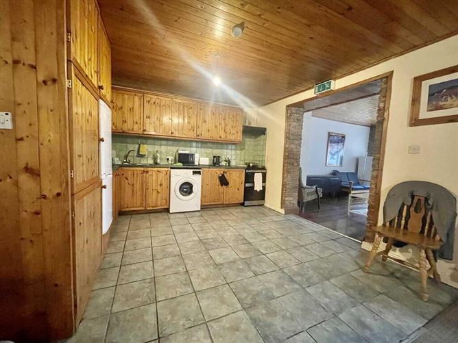 Templeville House, Churchtown, Newcastle West, Limerick REA Dooley Group 4748420 MyHome.ie