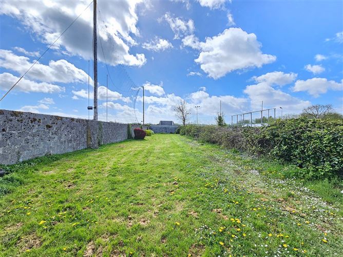Ballycar Road, Newmarket On Fergus, Co. Clare