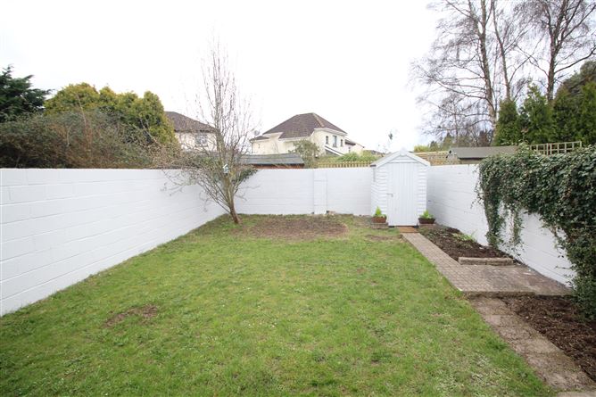 Castleknock Elms, Castleknock,   Dublin 15