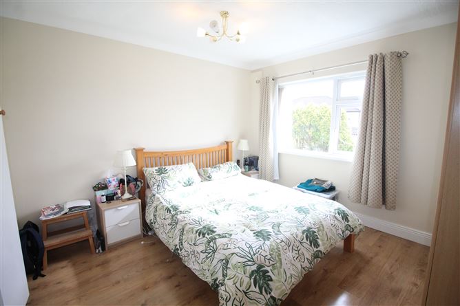 Castleknock Elms, Castleknock,   Dublin 15