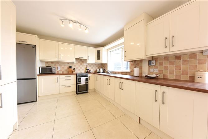 185 Dun Eoin, Ballinrea Road, Carrigaline, Cork