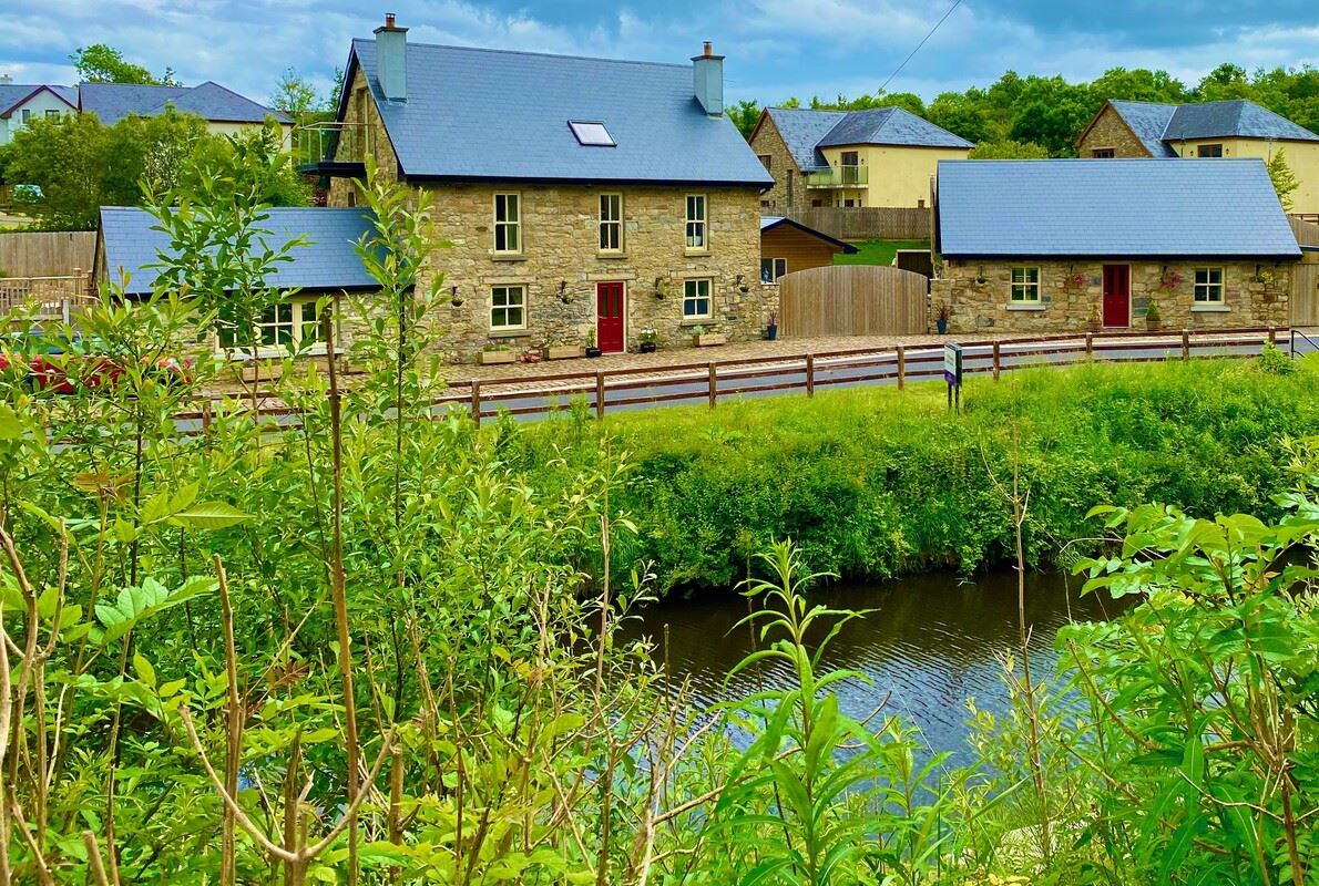 Premium Irish Family Homestay, Drumshanbo, Co. Leitrim