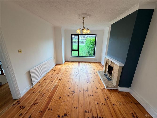 8 Manor Grove, Thornbury View, Rochestown, Cork