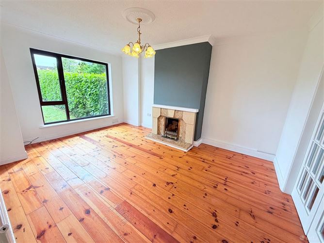 8 Manor Grove, Thornbury View, Rochestown, Cork