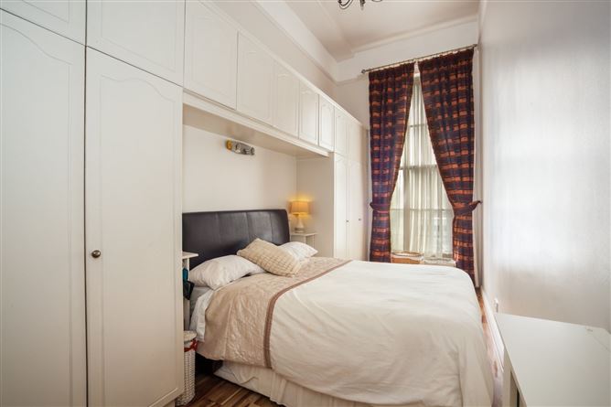 No.2, 33 Mountjoy Square, Dublin 1