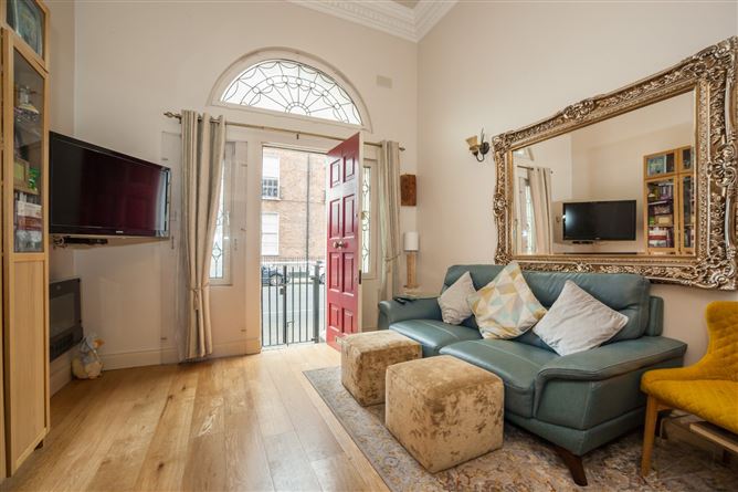 No.2, 33 Mountjoy Square, Dublin 1