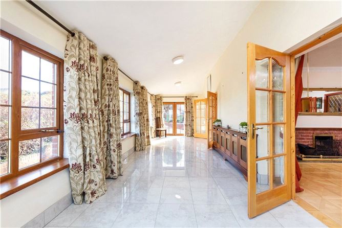 19 Grove Lawn, Malahide, Co. Dublin