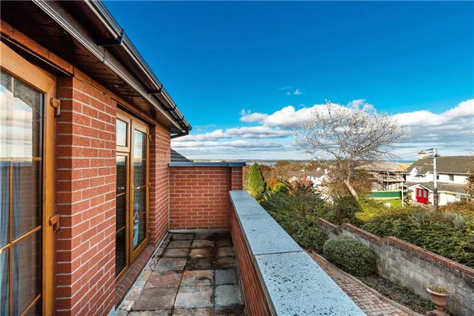 19 Grove Lawn, Malahide, Co. Dublin