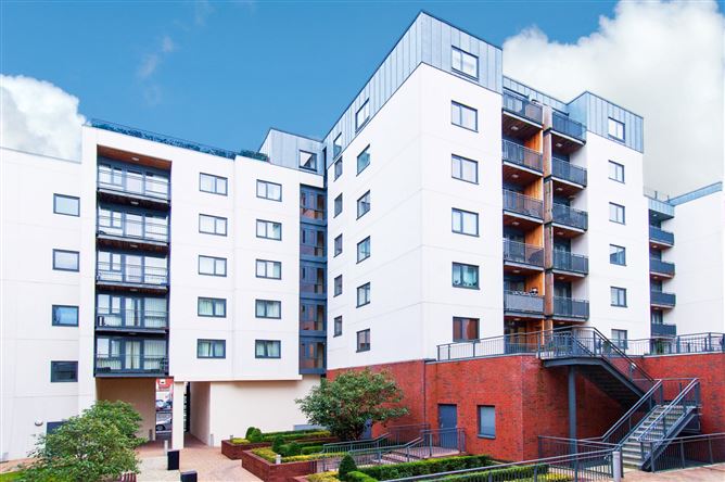 306 Cathedral Court, Block 300, New Street South, Dublin 8