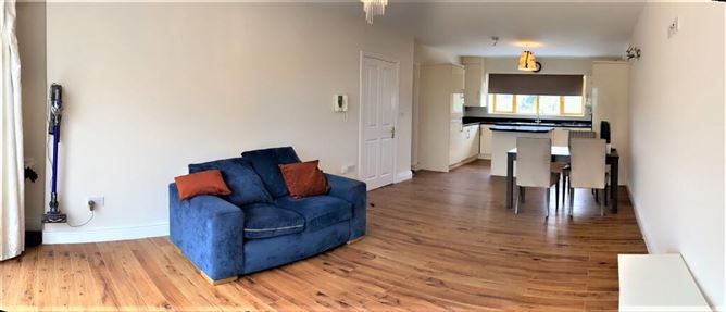 18 The Gate Lodge, Downshire Park, Blessington, Wicklow