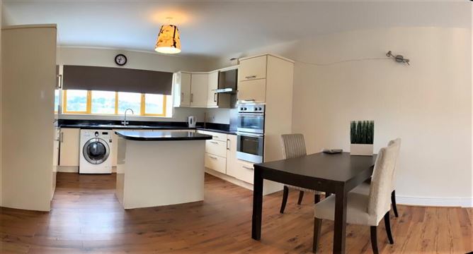 18 The Gate Lodge, Downshire Park, Blessington, Wicklow