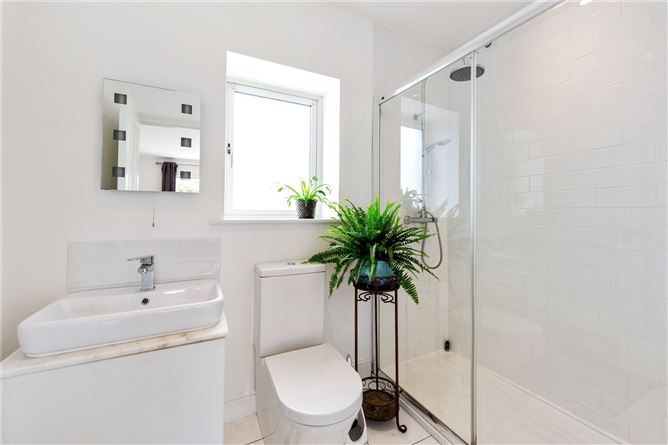 18 Abbey Park, Monkstown, Blackrock, Co. Dublin