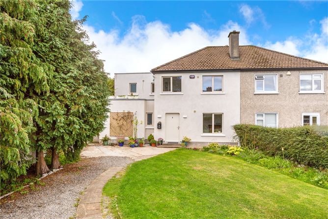 18 Abbey Park, Monkstown, Blackrock, Co. Dublin