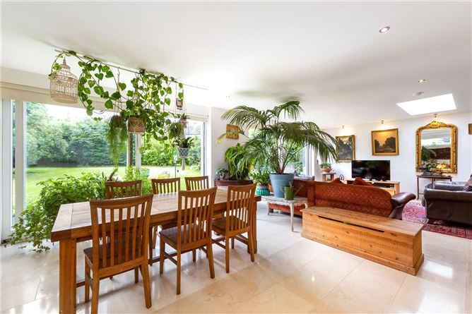 18 Abbey Park, Monkstown, Blackrock, Co. Dublin