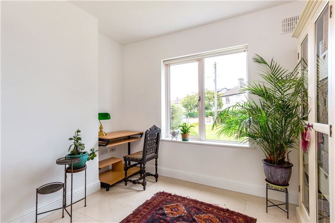 18 Abbey Park, Monkstown, Blackrock, Co. Dublin