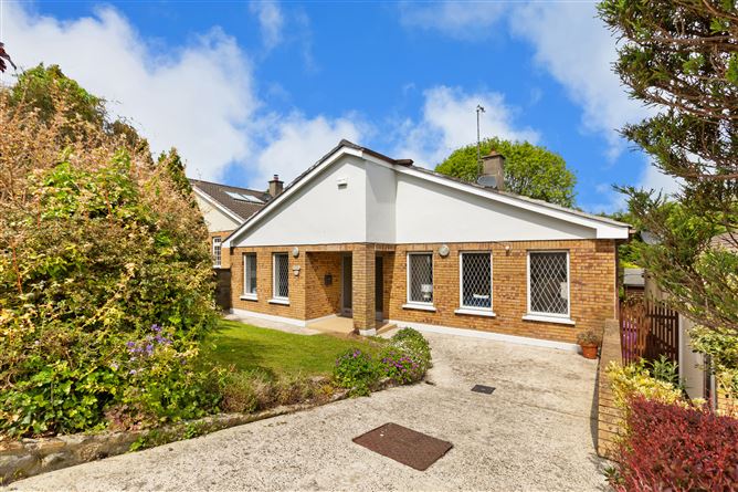 Cloonagh, 16 Redford Court