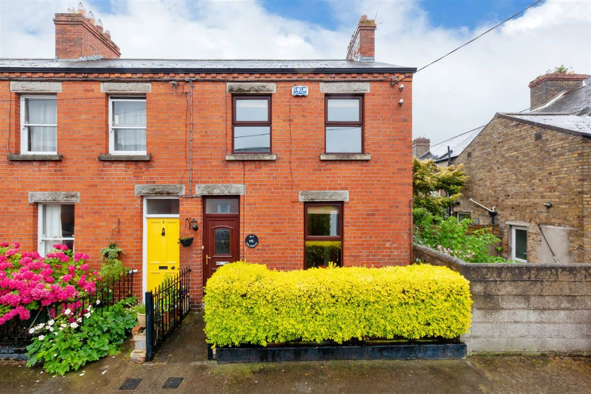 1 St Malachys Road, Botanic Avenue, Glasnevin, Dublin 9