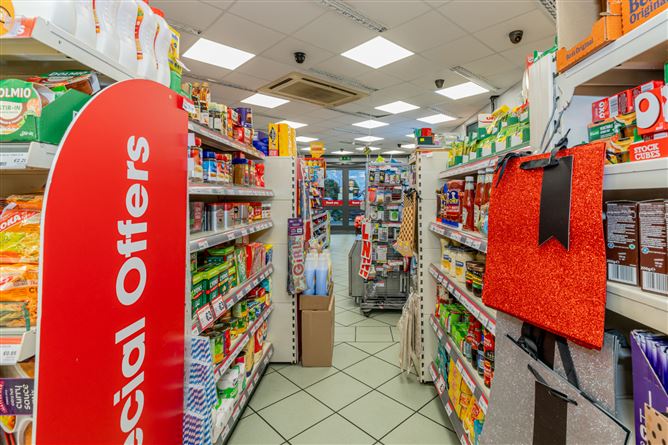 Unit 5 Blackcastle Shopping Centre, Fagans Nearby, Blackcastle Navan, Co. Meath