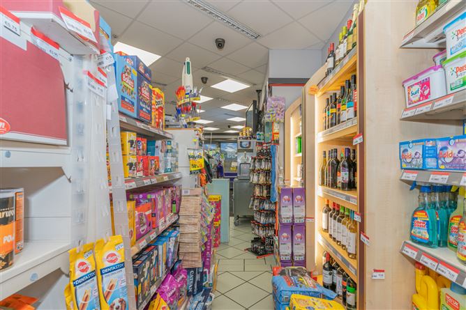 Unit 5 Blackcastle Shopping Centre, Fagans Nearby, Blackcastle Navan, Co. Meath