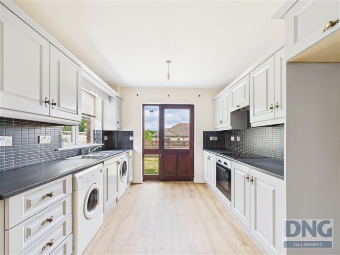 28 Cottage Gardens, Graiguenamanagh, Co. Kilkenny