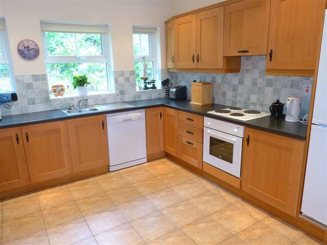 2 Bed in Blessington Lakes,Blessington Lakes,  Wicklow