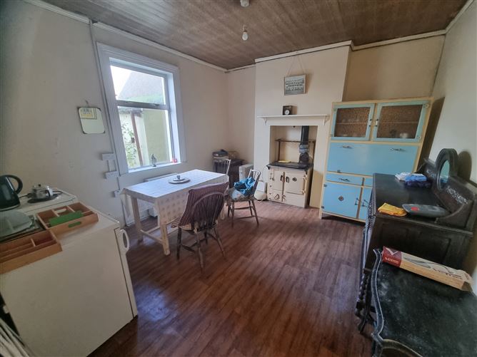 Eden Vale , Ballysimon, Limerick