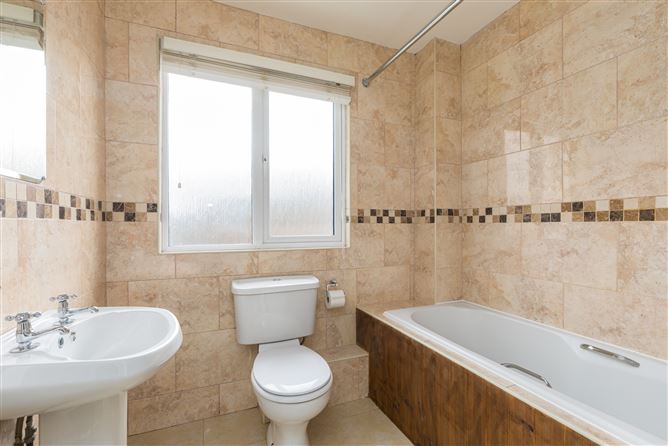 13 Raheen Park, Tallaght,   Dublin 24