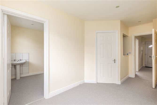 13 Raheen Park, Tallaght,   Dublin 24