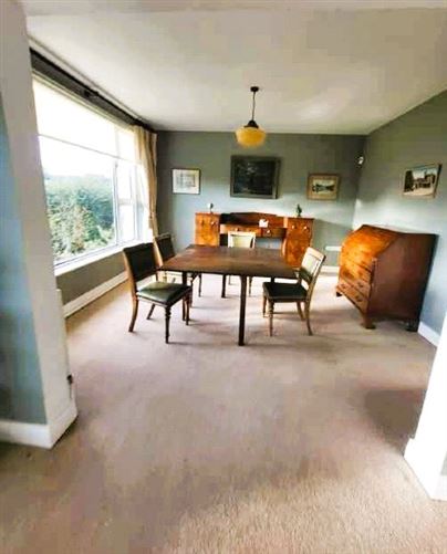 Fuinseog Castle Gardens, Castle Road, Kilkenny