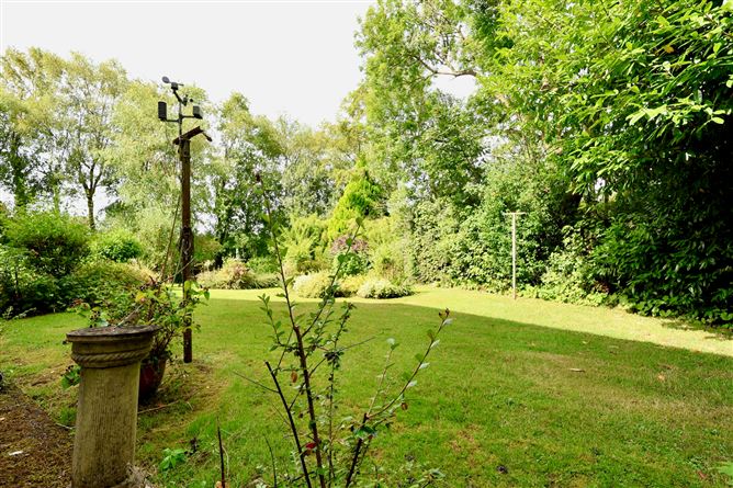 Photo 32 of 38 — 17 The Beeches, Coosan Road, Athlone