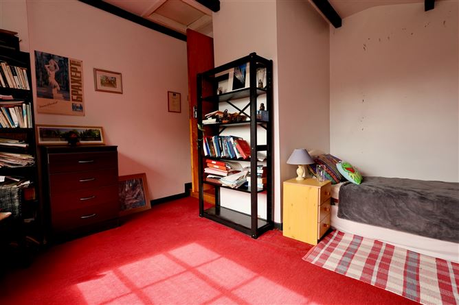 Photo 24 of 38 — 17 The Beeches, Coosan Road, Athlone