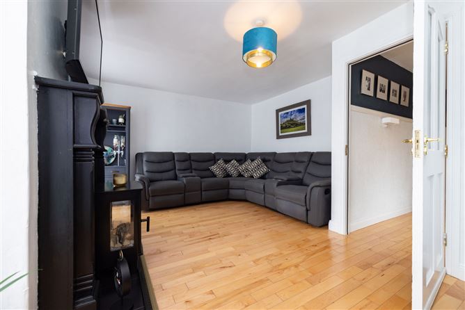 Photo 6 of 46 — 12 Clonmore Heights, Mullingar, Co. Westmeath