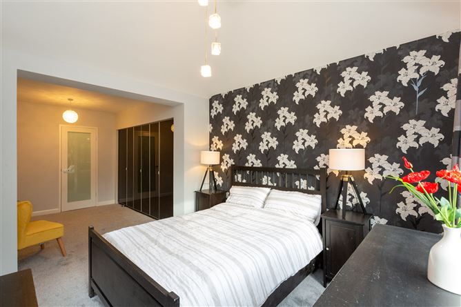 49 Roselawn Road, Castleknock, Dublin 15