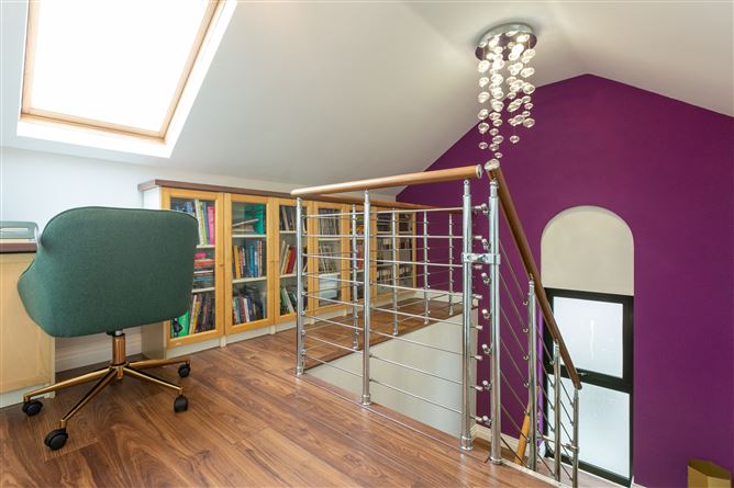 49 Roselawn Road, Castleknock, Dublin 15